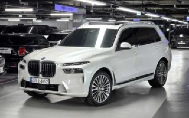 수원중고자동차시세표 X7 (G07) xDrive 40i 디자인 퓨어 엑셀런스 7인승 매물 사진 5 - 2025/01 9,695km